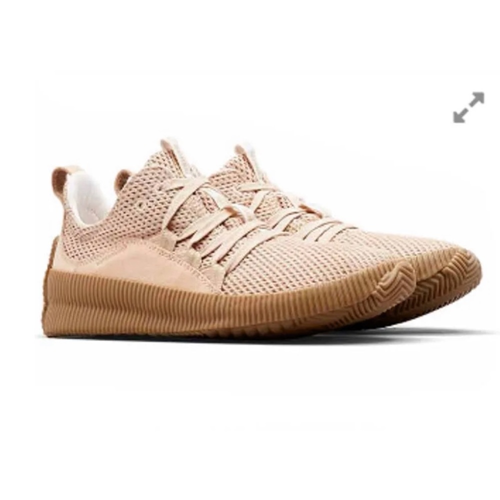 Rose gold Sorel